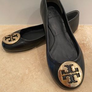 MAKE AN OFFER ❤️ Brand New Tory Burch Flats